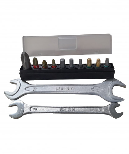 Set of 10 bits for the Mobarrow