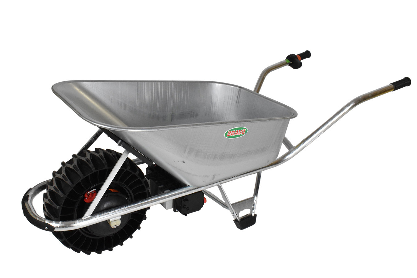 Motúčko STANDARD KLASIK - elektrické kolečko Pozinkovaná korba 100 l Pozinkovaný rám Lamelová 16 cm